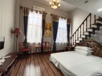 Hunchunwangjia Business Hotel