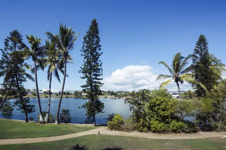 Mercure Townsville Отели в г. Хермит Парк