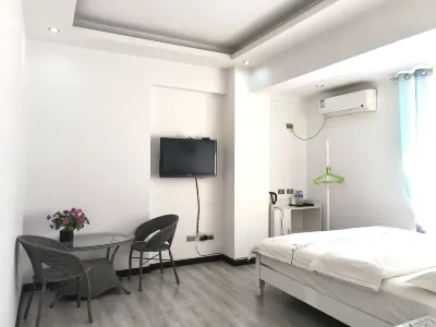 Luliang Yunxiang Hotel Hotels near Shifu Temple