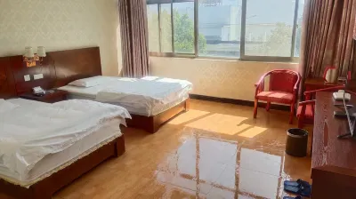 Chuxiong Bajiao Town Taoyuan Hotel Hotels near Xincun Passenger Transport Terminal