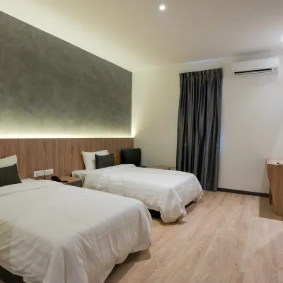Blu Sentral Hotel Hotel berhampiran Sri Tanjung Baptist Church @ Jalan Kuhara, Tawau