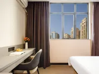 Yiduo Hotel (Qinzhou Nanzhu Avenue Niannianfeng Plaza) Hotéis em Qinzhou