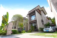 Qingyuan Fogang Jiangnanhui · Full Suite Six Hot Spring Pools · Pool Villa