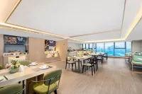Country lnn & Suites by Radisson，Wuhan High-Speed Rail Station Hotel - Frühstück