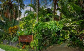 The Palms at Palm Cove