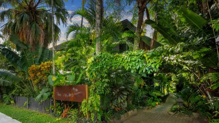 The Palms at Palm Cove