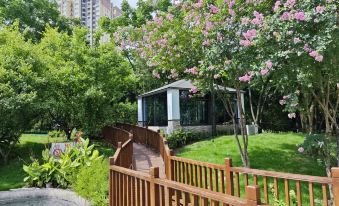 Honglou Yinxing Hotel