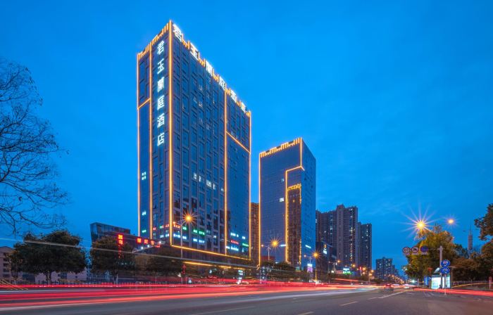 Jun Yu Lan Ting Hotel