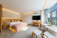 Qianhuan·evelyn·Wangshan Light Luxury Pool Homestay (Libo Xiaoqikong East Gate) - Uima-altaat