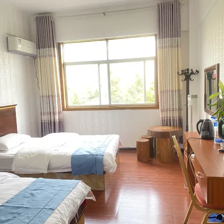 Shiji Jinyuan Business Hotel