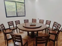 허펑 산젠 런지아 홈스테이 (핑산 협곡)