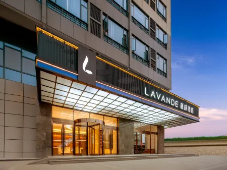 Lavande Hotel (Guilin Lingchuan Qiannian Guilin Branch) Отели в г. Линчуань