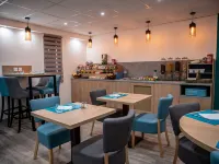 Contact Hotel Restaurant Bleu France - Eragny Cergy Hotels in Saint-Ouen-l'Aumone