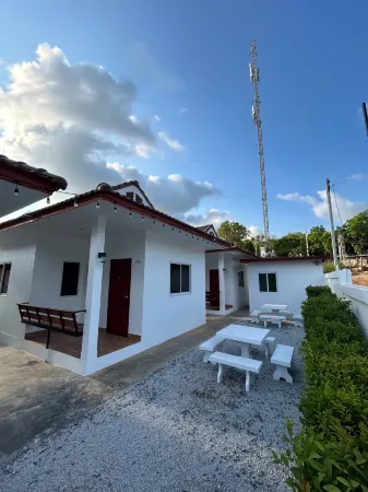 Irada Resort Smaesarn Отели рядом с достопримечательностью «Остров принцессы Шамейшань»