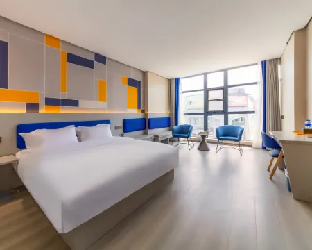 Pai Hotel Kaifeng Kaifeng Gulou Square Center Hotels in Kaifeng