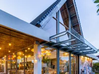 Vivara Bali Private Pool Villas & Spa Retreat Hotels near Rock bar