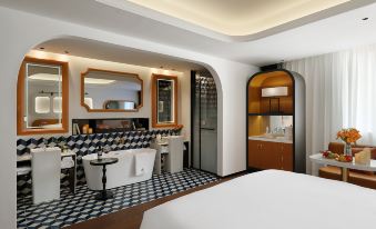 Z Hotel (Shangri-La Dukezong Ancient City)