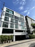 Fullrich Residence Hotels near The Banyan Tree Community Mall ลาดพร้าว 15