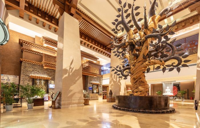 Qomo Langzong  Hotel