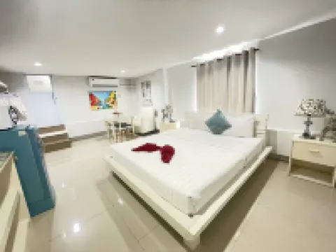 Chic Hotel  Suratthani Hotels near Surat Thani City Pillar Shrine