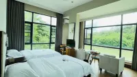 Longmen Xiangxi Riverside Mountain Lodge Hotels in Longmen