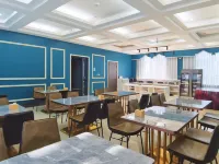 Dushanzi Hongjin Hotel Hotel di Karamay