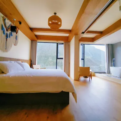 Qiju Mountain Wilderness Homestay Các khách sạn gần Red Army Maogong Meeting Relic Site