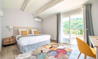 Domaine Ribiera, Hotel 5 Etoiles, Spa & Golf - Forcalquier