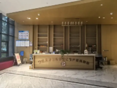 季陌輕奢影視公寓