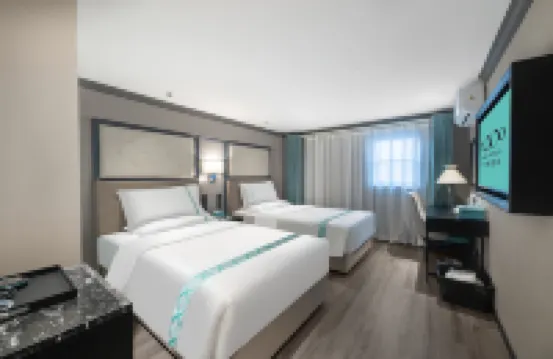 XANA HOTELLE (Guiyang Railway Station Qingyun Market Branch) Hotels near Qingyun Fun