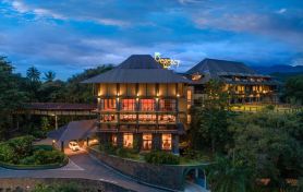 Earl's Regency Hotel