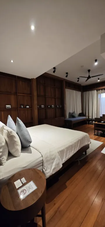 ห้องดีลักซ์มีวิวสวนหย่อม