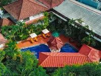 Sarinande Hotel Hotels near Seminyak Beach