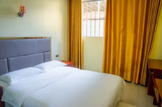 Laifeng Longfeng Hotel