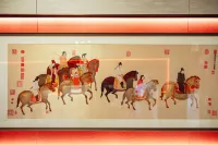 Luoyang YunHuaLi Intangible Cultural Heritage Art Homestay Hotel di 