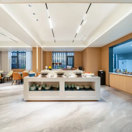 PHOENIX Fenghuang Zhihao Hotel (Funing Yingbin Road)