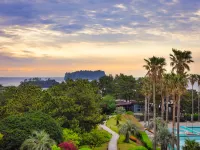 Kensington Resort Seogwipo Hôtels à proximité de : Temple Yakchunsa