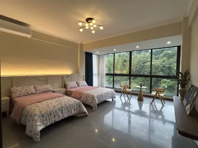 Hechang Xiaozhu Homestay (Doumen) Hotels in Yu Hot Spring/Jintai Temple