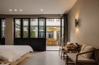 Find a moment homestay Hôtels à proximité de : Yidu Commercial Street