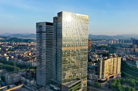 Grand Skylight International Hotel Pingxiang Отели в г. Пинсян