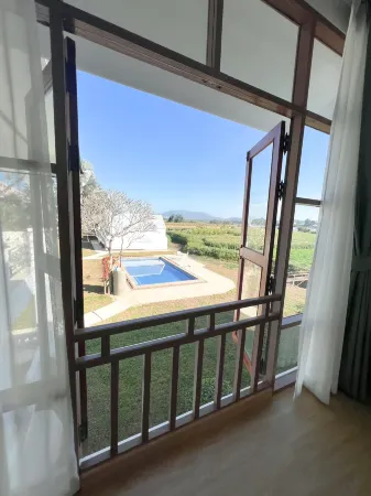 Gin’s Greenery Resort