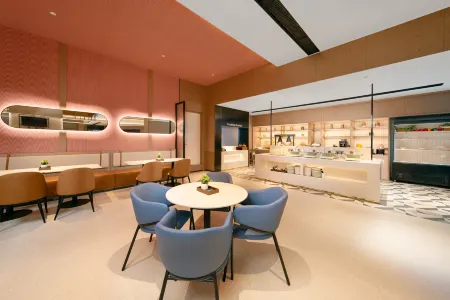 Yishang (Guangzhou Beijing Road Pedestrian Street Park Front Subway Station Store) Отели рядом с достопримечательностью «The First Peak of Tiannan»