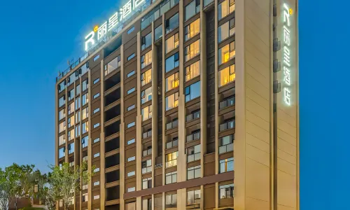 Pan Zhi Hua Rezen Hotel