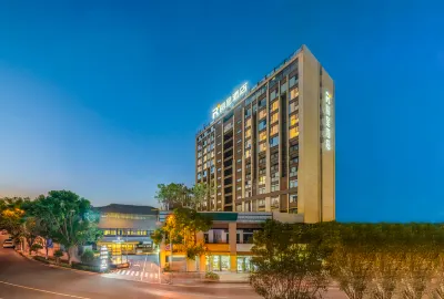Pan Zhi Hua Rezen Hotel Hotels near Zhuhuyuan Park