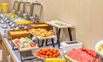 Yibo Hotel (Pazhou Exhibition Center Guangzhou Tower Branch)