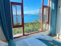 Fuxian Lake Linyun Mountain Homestay