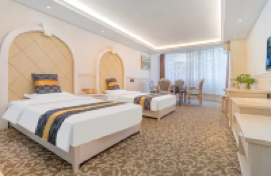 Zhihe Hotel (Wenshan Everbright Plaza Dongfeng Road Pedestrian Street Branch)