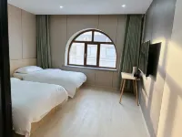 Angela Smart Hotel (Central Street Hagia Sophia Cathedral)