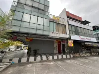 Afie Roomstay Transit KLIA Sepang Hotel berhampiran Gajibur Mini @ Buloh Inn