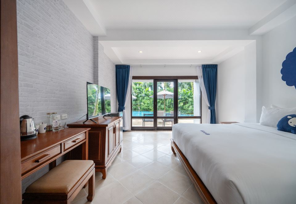 2. 코코텔 카오락 ..